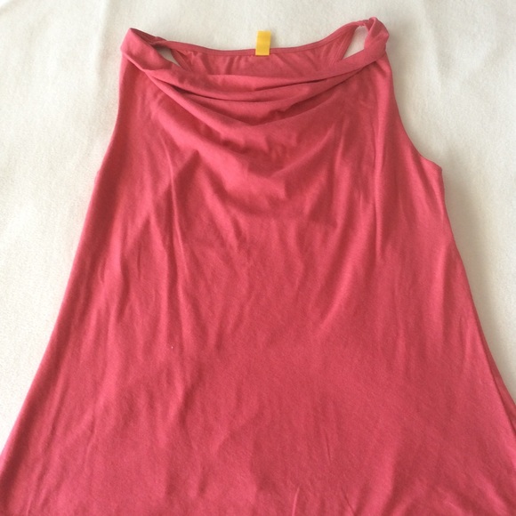 3 for $20  Lole Sleeveless Top - Picture 3 of 10